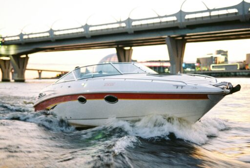 Så får du ett pålitligt elsystem för båtliv och fritid